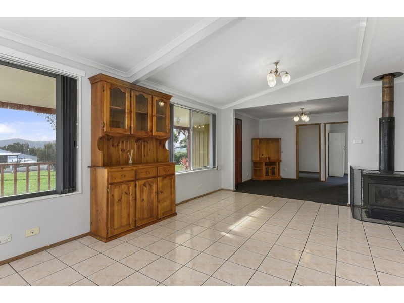 37 Skeggs Avenue, White Beach TAS 7184