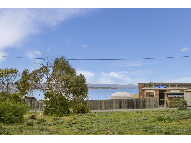 61 Carlton Bluff Road, Primrose Sands TAS 7173