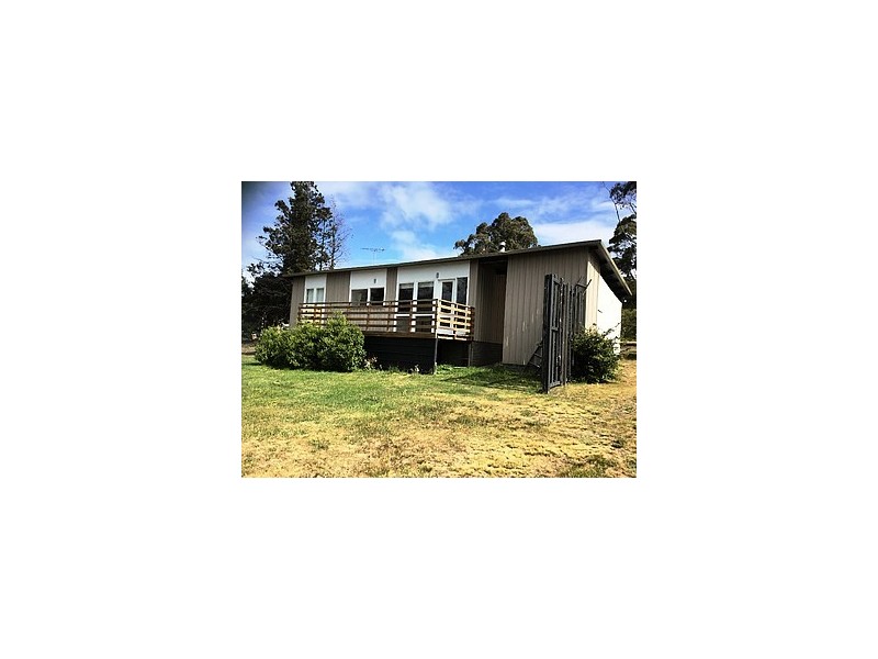 51 Barton Avenue, Triabunna TAS 7190