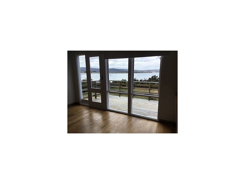 51 Barton Avenue, Triabunna TAS 7190