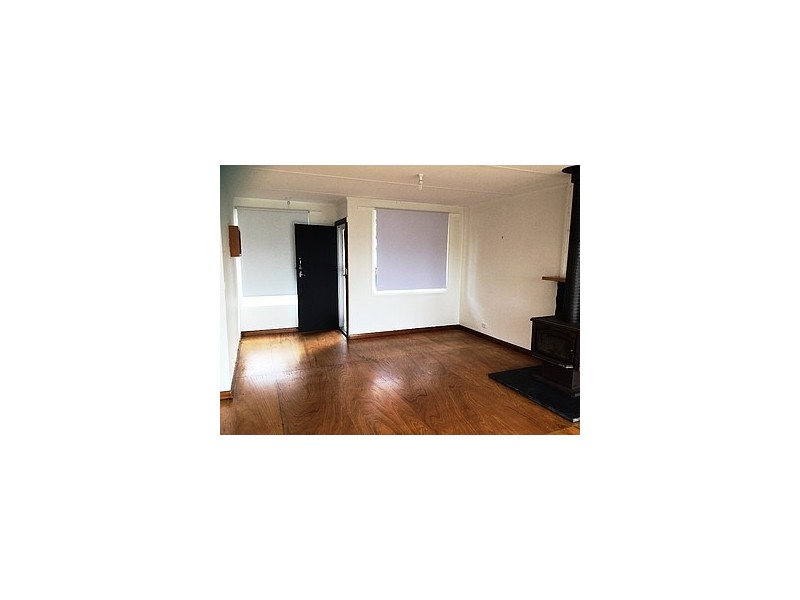 51 Barton Avenue, Triabunna TAS 7190