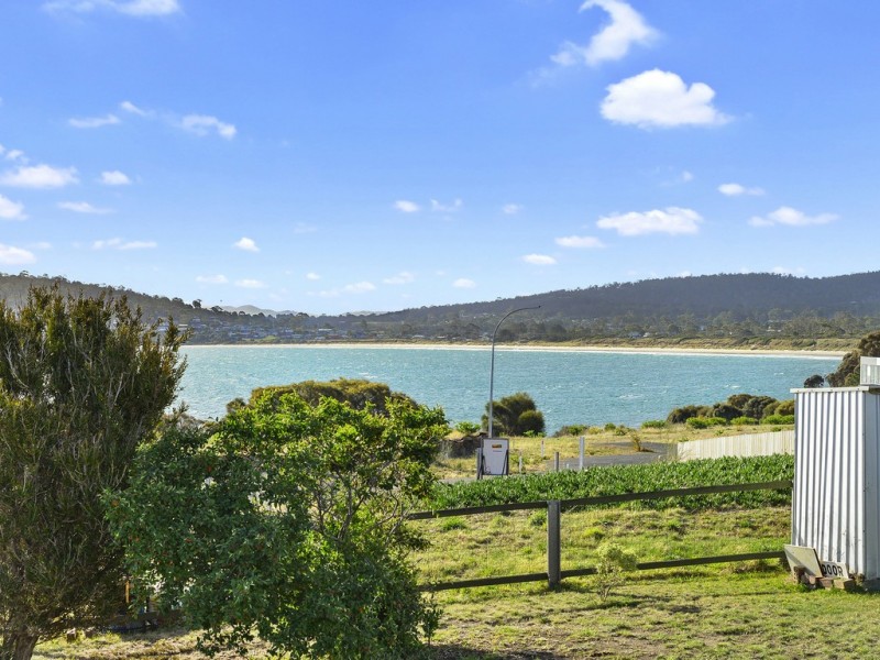 12 Linden Road, Primrose Sands TAS 7173