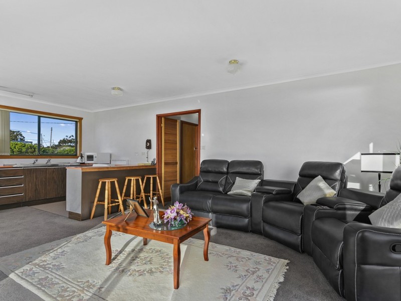 12 Linden Road, Primrose Sands TAS 7173