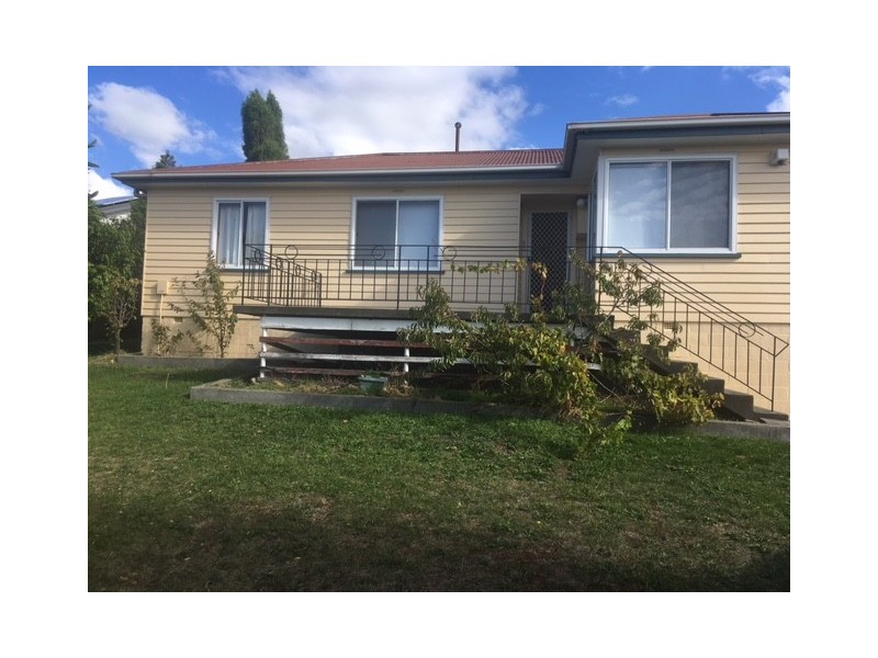 4 Norman Circle, Glenorchy TAS 7010