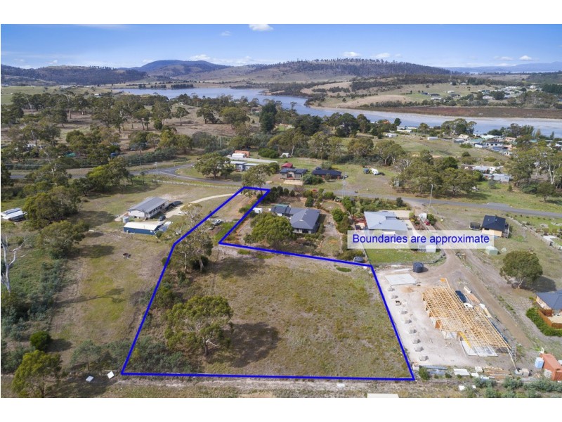 7 Gate Five Road, Carlton River TAS 7173