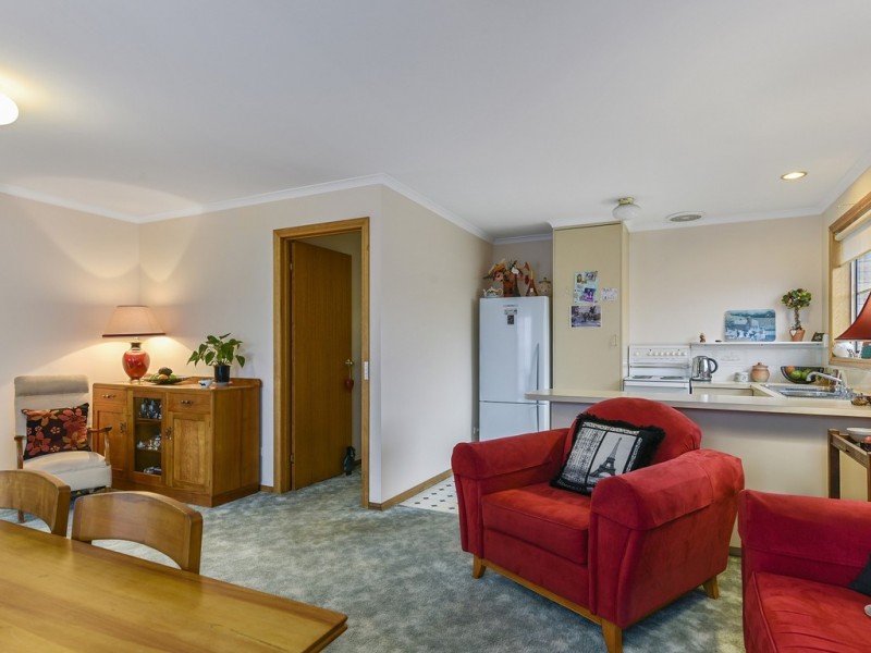 2/34 Lanena Street, Bellerive TAS 7018