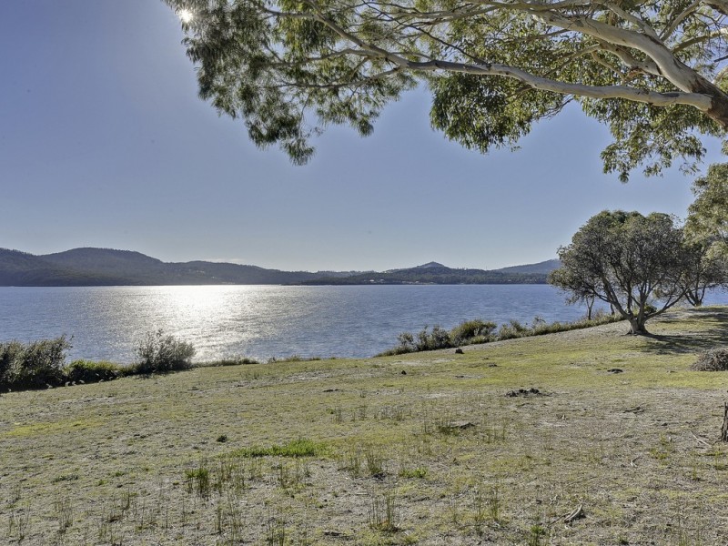 568 White Beach Rd, White Beach TAS 7184