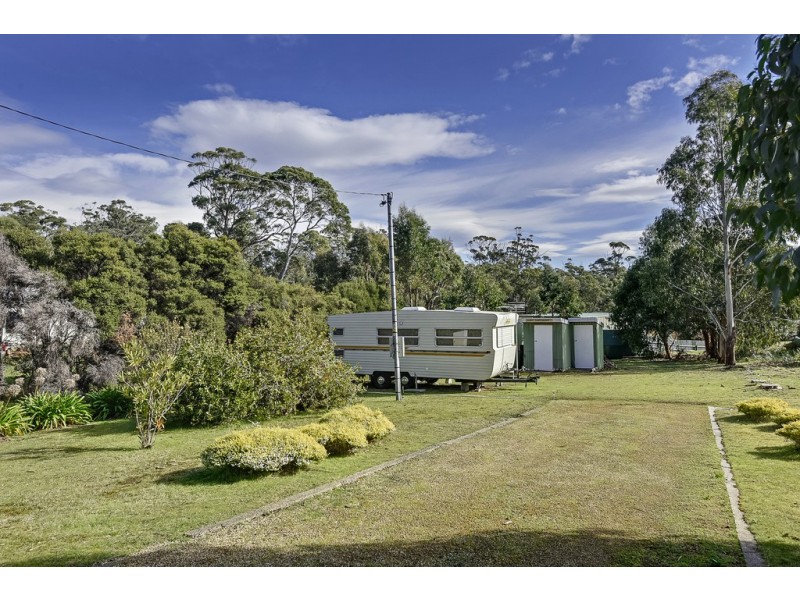 32 Fox Avenue, White Beach TAS 7184