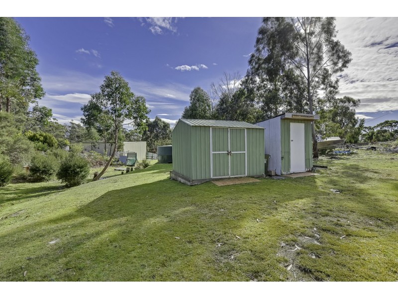 32 Fox Avenue, White Beach TAS 7184