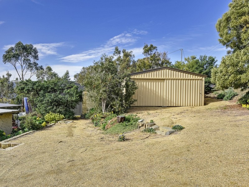 2 Spaulding Street, White Beach TAS 7184