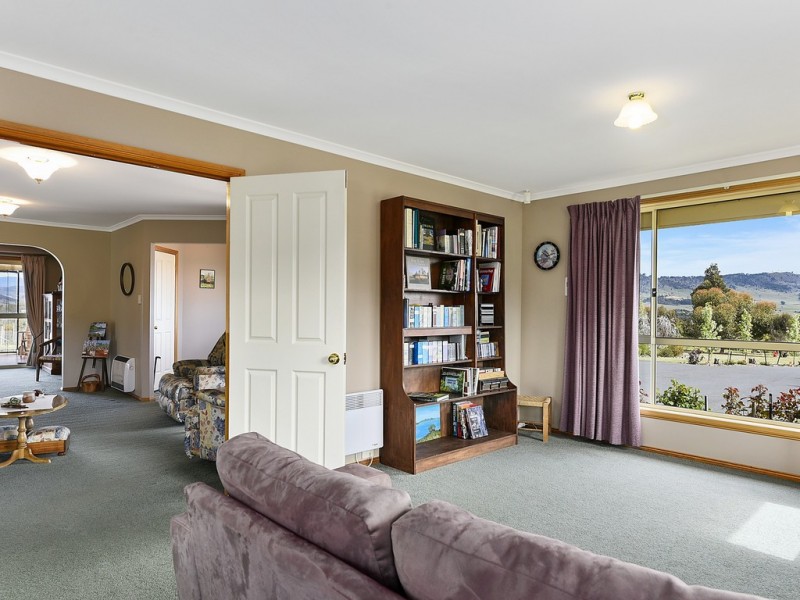 10 Walworth Road, Richmond TAS 7025