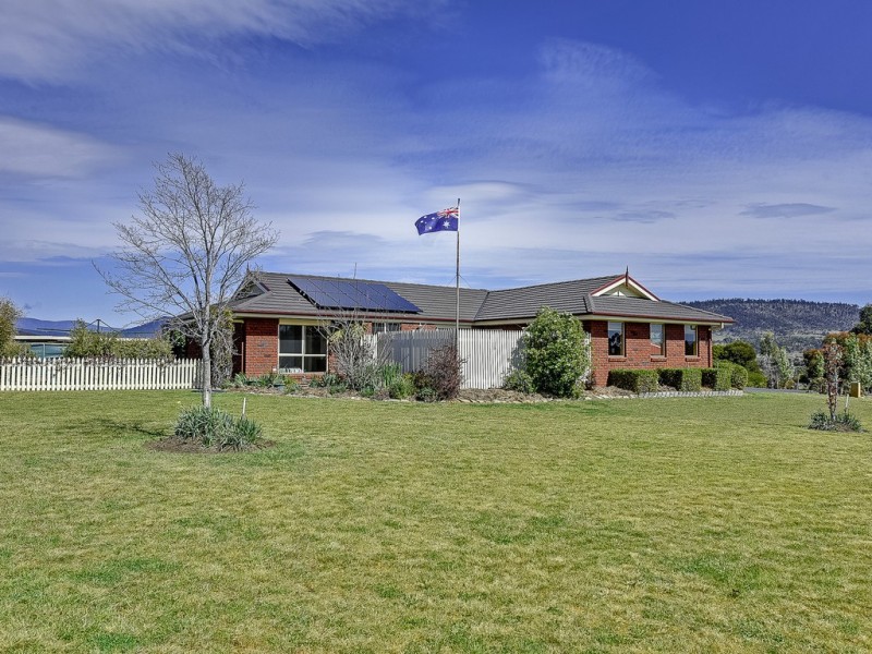 10 Walworth Road, Richmond TAS 7025