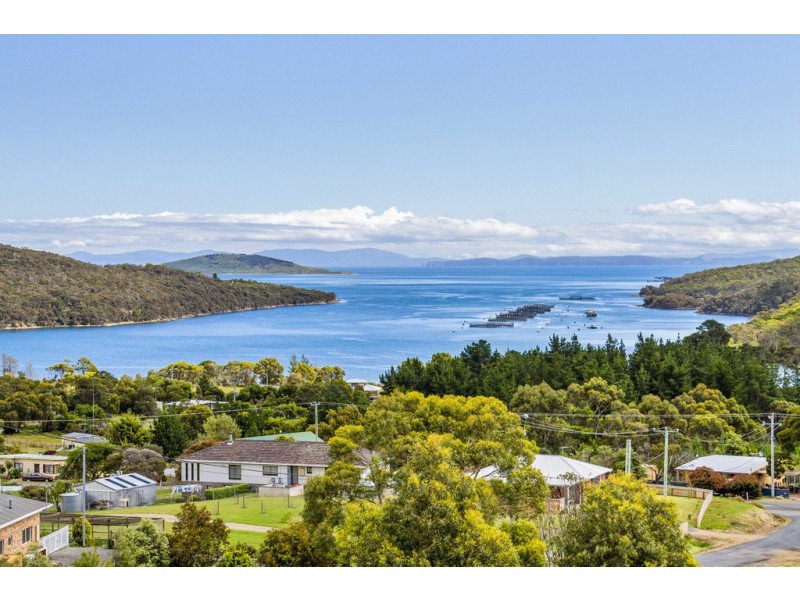 15 Eagle View Road, Nubeena TAS 7184