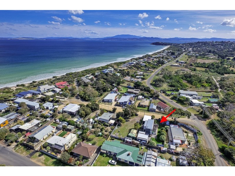 4 Ocean Grove, Carlton TAS 7173