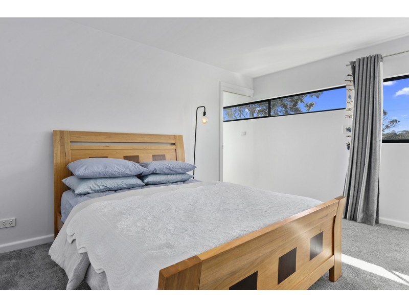 4 Ocean Grove, Carlton TAS 7173