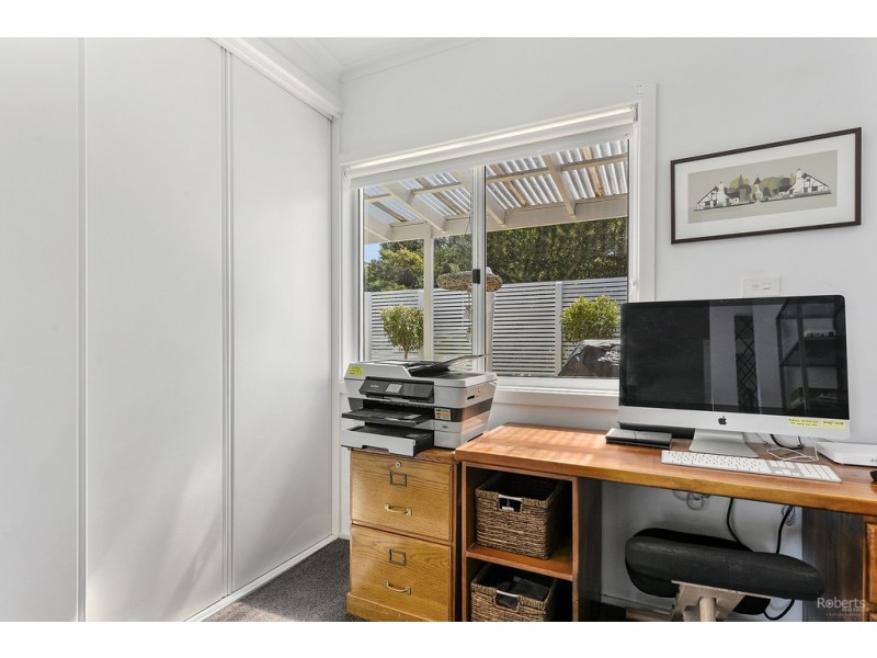 4 Lourah Street, Dodges Ferry TAS 7173