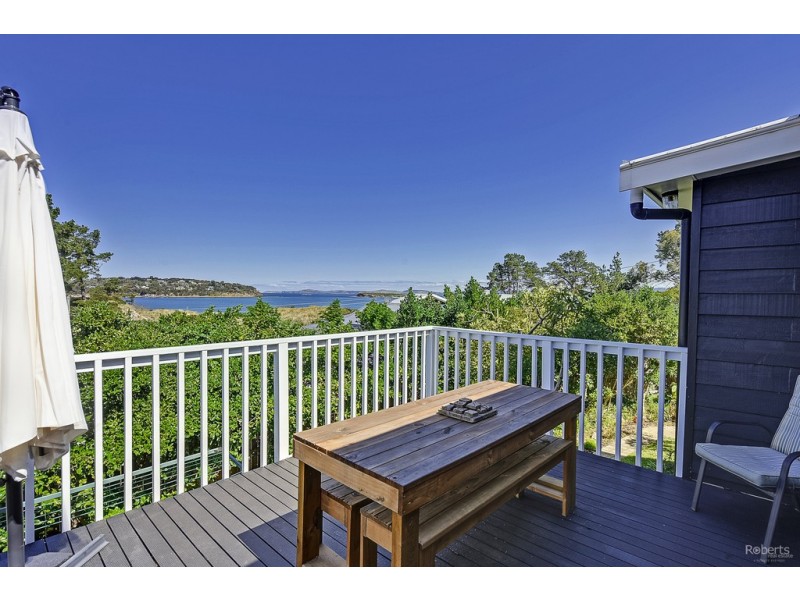4 Lourah Street, Dodges Ferry TAS 7173