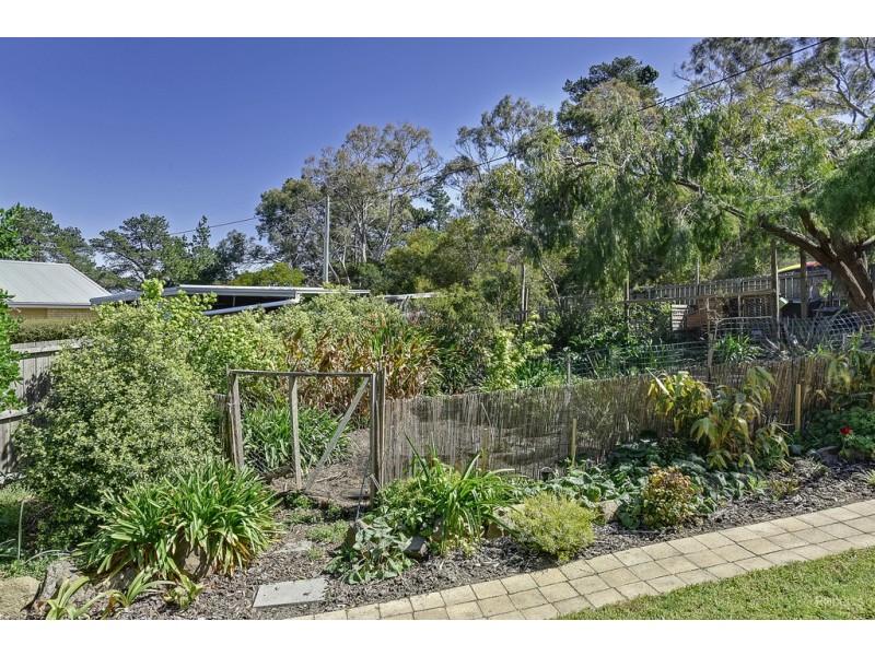 4 Lourah Street, Dodges Ferry TAS 7173