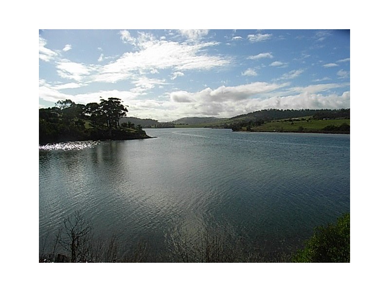 33-35 Erle Street, Carlton River TAS 7173