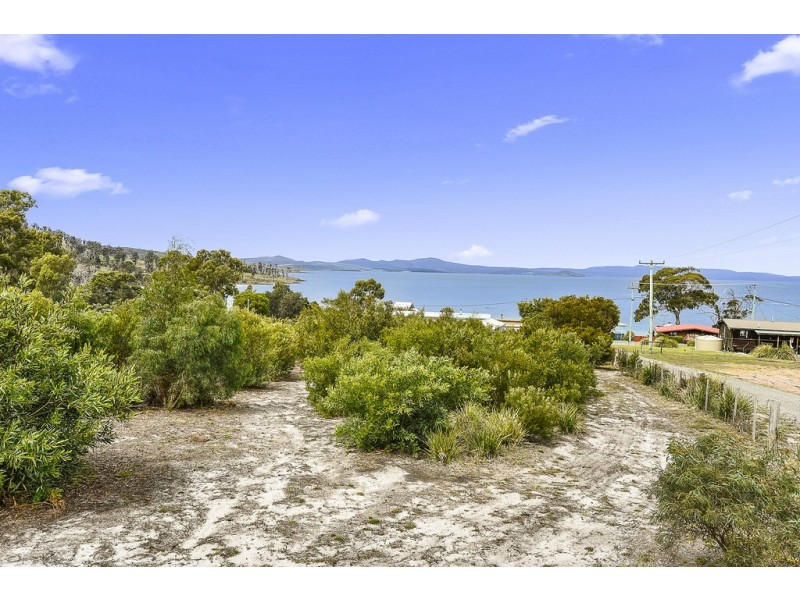 774 Primrose Sands Road, Primrose Sands TAS 7173