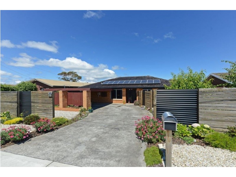 27 Fenton Street, Midway Point TAS 7171