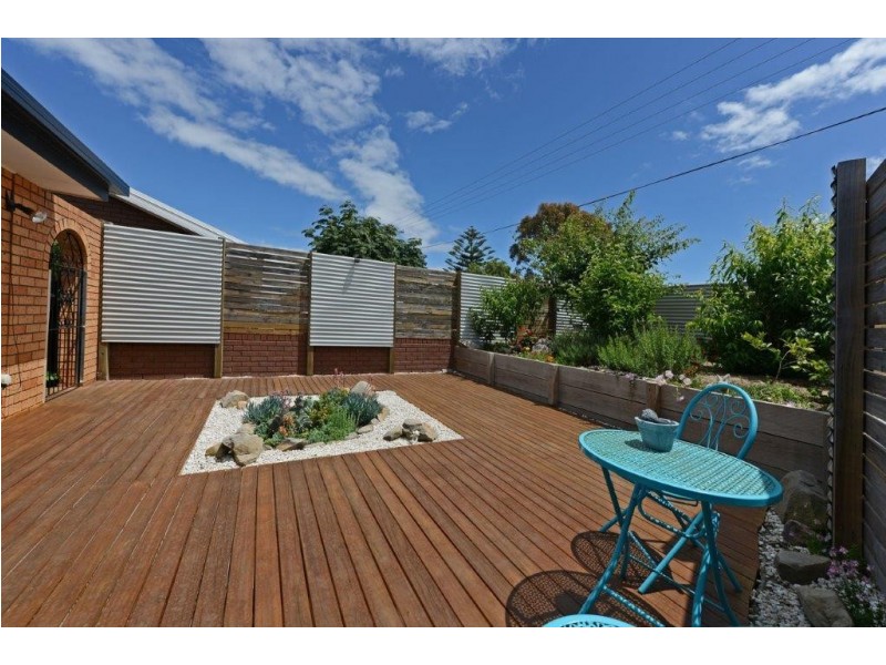 27 Fenton Street, Midway Point TAS 7171