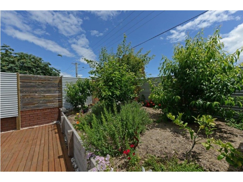 27 Fenton Street, Midway Point TAS 7171