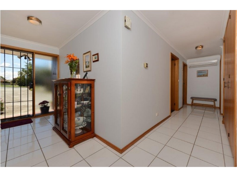 27 Fenton Street, Midway Point TAS 7171