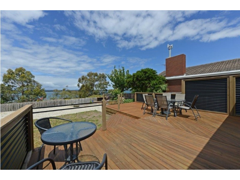 27 Fenton Street, Midway Point TAS 7171