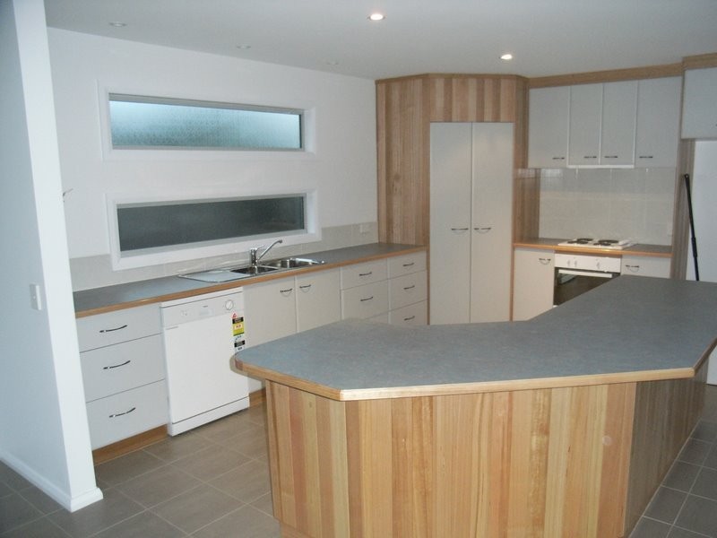 210 Carlton Beach Road, Dodges Ferry TAS 7173