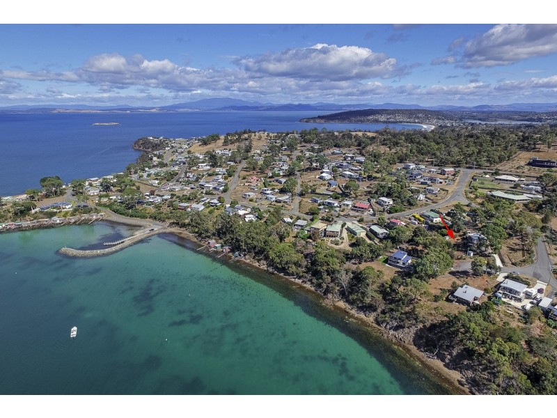 7 and 9 Susans Bay Road, Primrose Sands TAS 7173