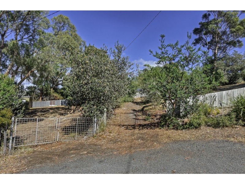 7 and 9 Susans Bay Road, Primrose Sands TAS 7173
