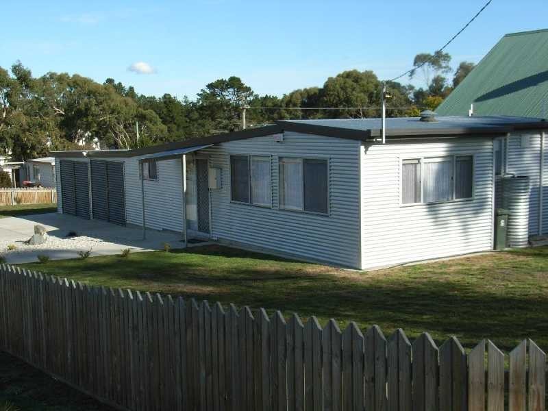 13 Webb Street, Dodges Ferry TAS 7173