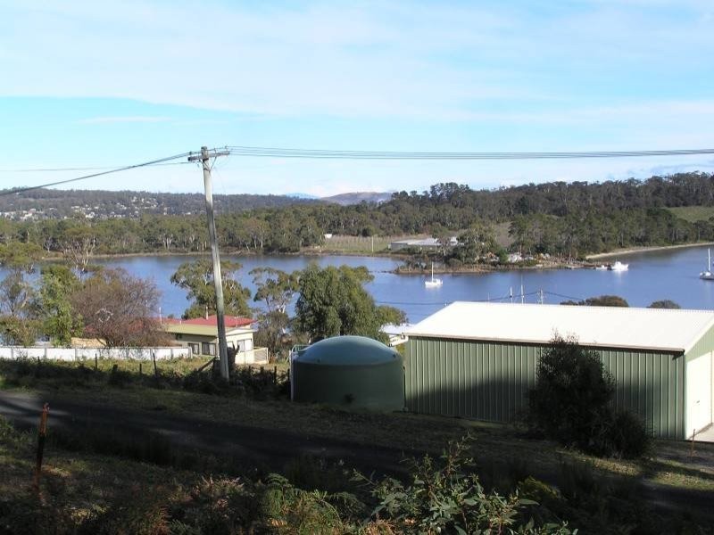 8 Edward Street, Nubeena TAS 7184