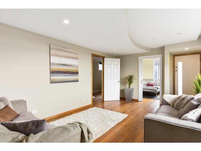 68 Tiger Head Road, Dodges Ferry TAS 7173