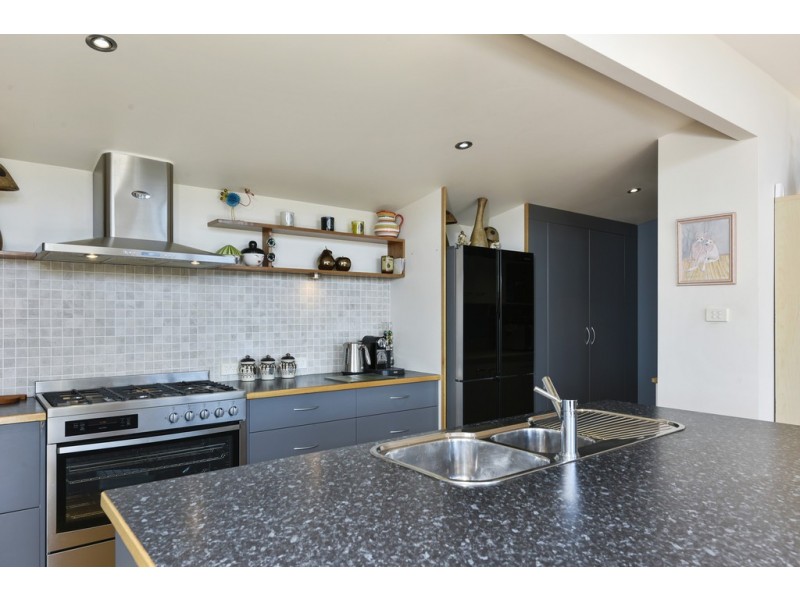 4 Correa Street, Primrose Sands TAS 7173