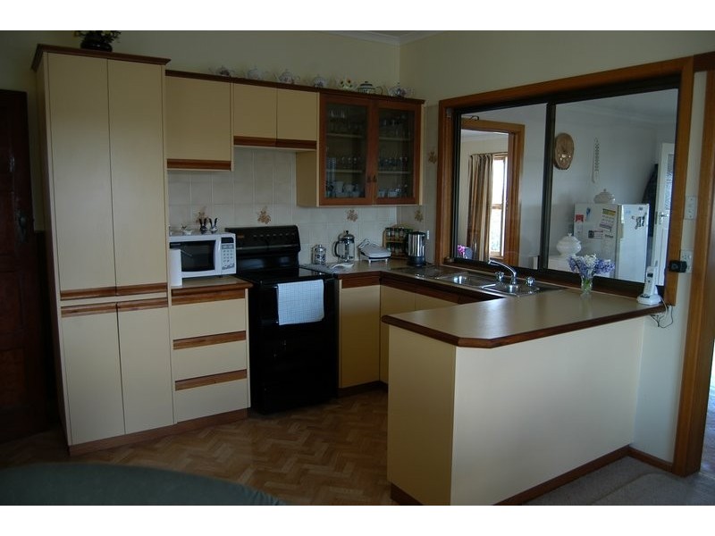 91 Arthur Highway, Dunalley TAS 7177