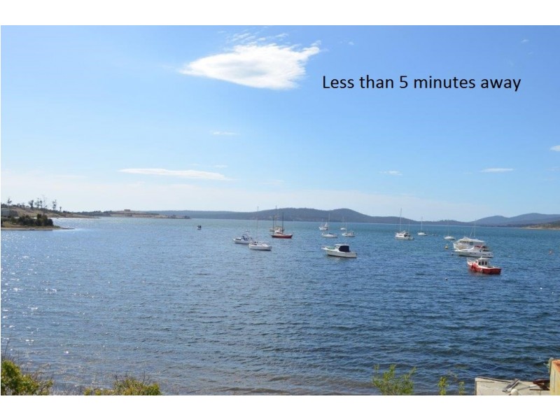 77A Arthur Highway, Dunalley TAS 7177