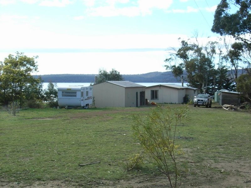 192 Bay Road, Boomer Bay TAS 7177