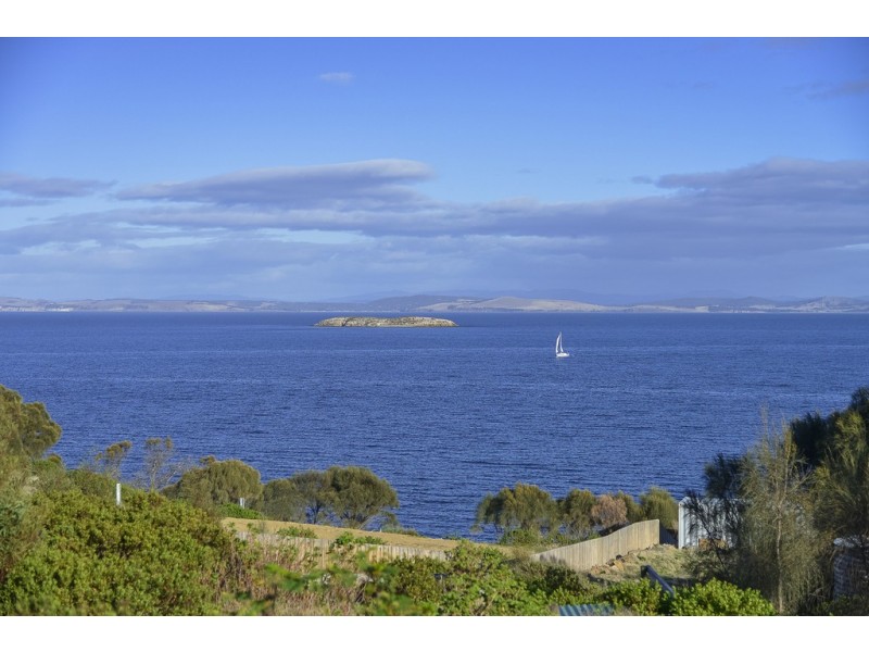 71 Grevillea Street, Primrose Sands TAS 7173