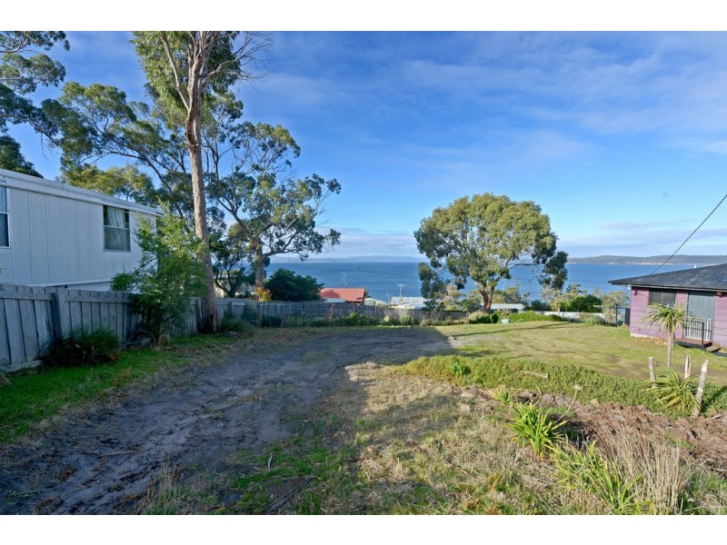4 Pine Court, Primrose Sands TAS 7173