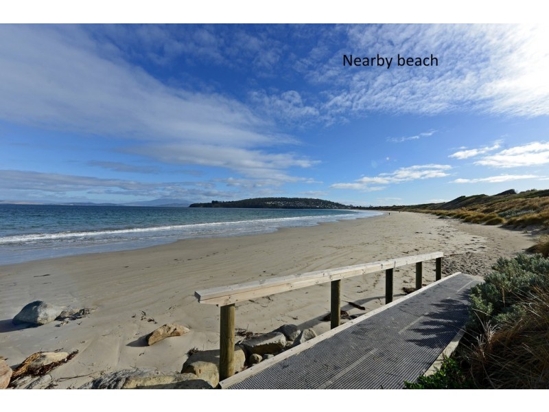 4 Pine Court, Primrose Sands TAS 7173
