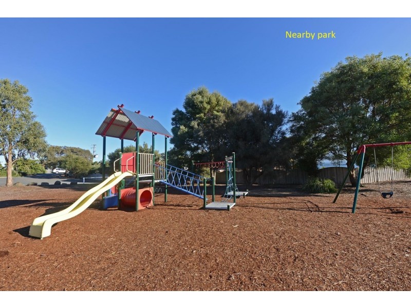 10 Pier Road, Opossum Bay TAS 7023