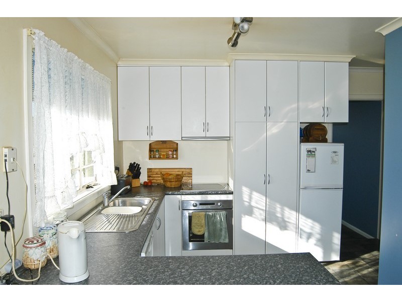 4 Fifth Avenue, Dodges Ferry TAS 7173