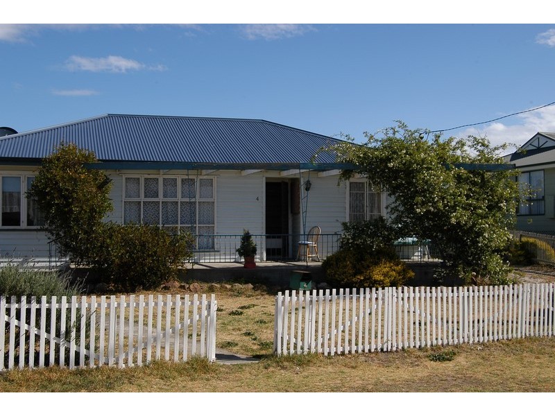 4 Fifth Avenue, Dodges Ferry TAS 7173
