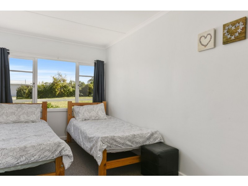 28 Fourth Avenue, Dodges Ferry TAS 7173