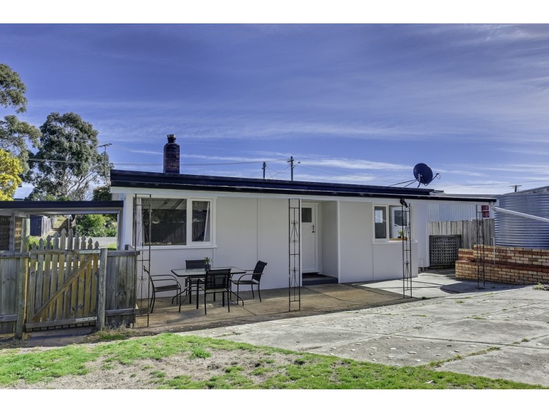 28 Fourth Avenue, Dodges Ferry TAS 7173