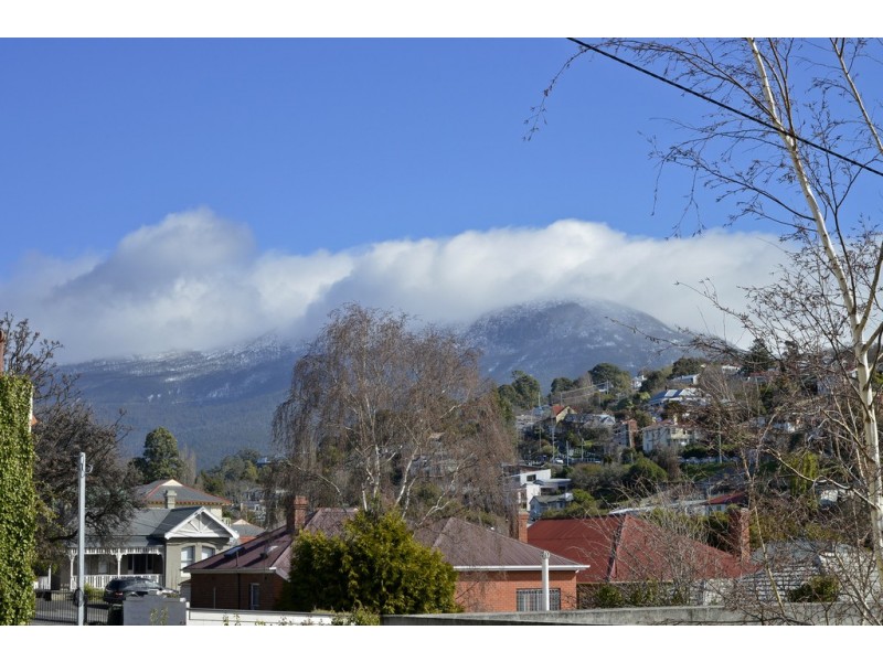 2 263 Macquarie Street, Hobart TAS 7000