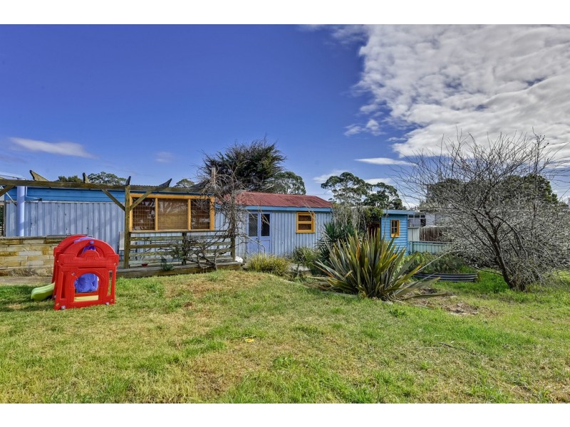 7 Fifth Avenue, Dodges Ferry TAS 7173