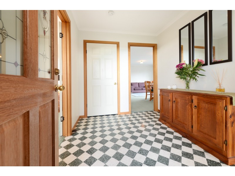 38 Reynolds Road, Midway Point TAS 7171